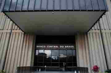  Mercado financeiro reduz para 4,72% previsão de inflação em 2025 